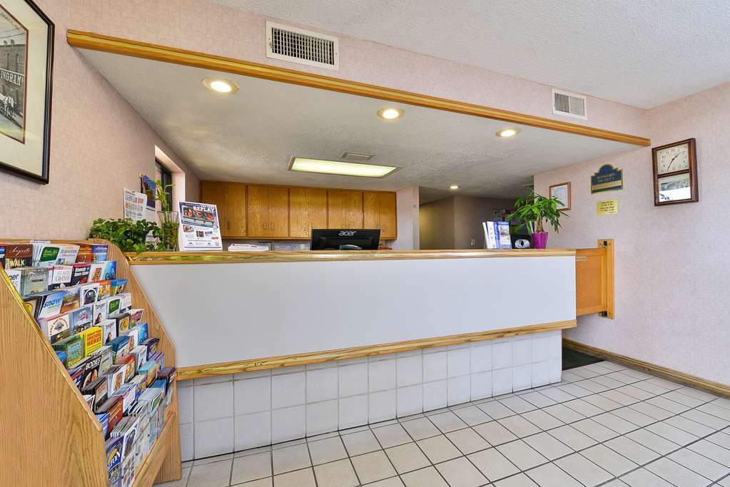 Super Value Inn Valdosta Dalaman gambar